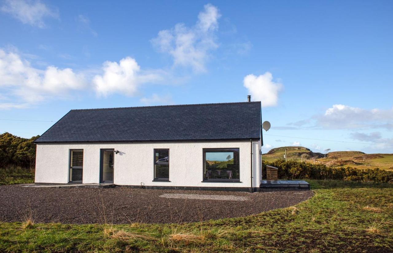 Cnoc A'Chonasg Villa Flashader Exterior photo